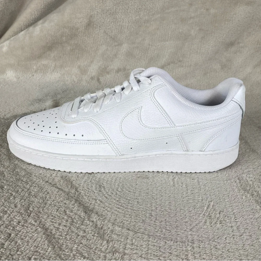 Nike Court Vision Next Nature Mens Sneakers Shoes 11 Triple White Leather NEW - Picture 2 of 10